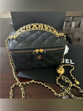 GWP Chanel Black Quilted Vanity Bag With Chain/Top Handle